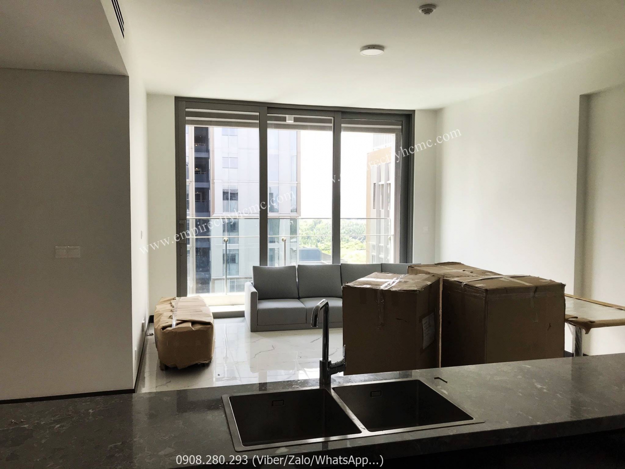 2 BEDROOM PENTHOUSE FOR SALE IN EMPIRE CITY WITH LOW PRICE